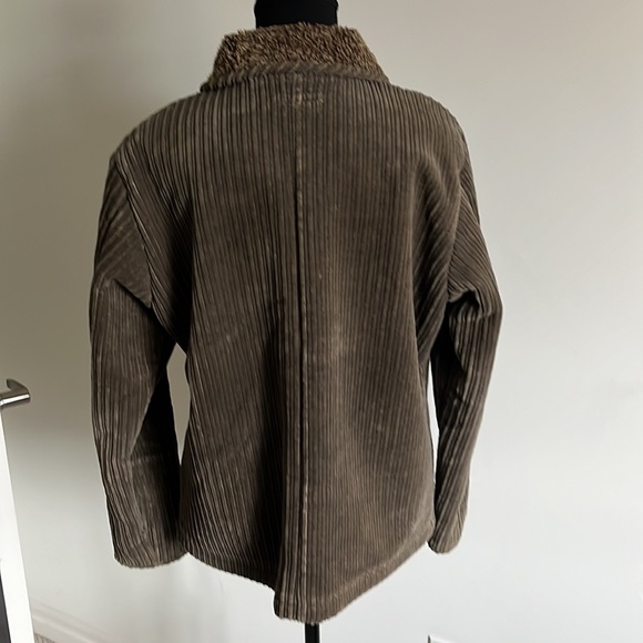 Ladies Jacket - Picture 2 of 6